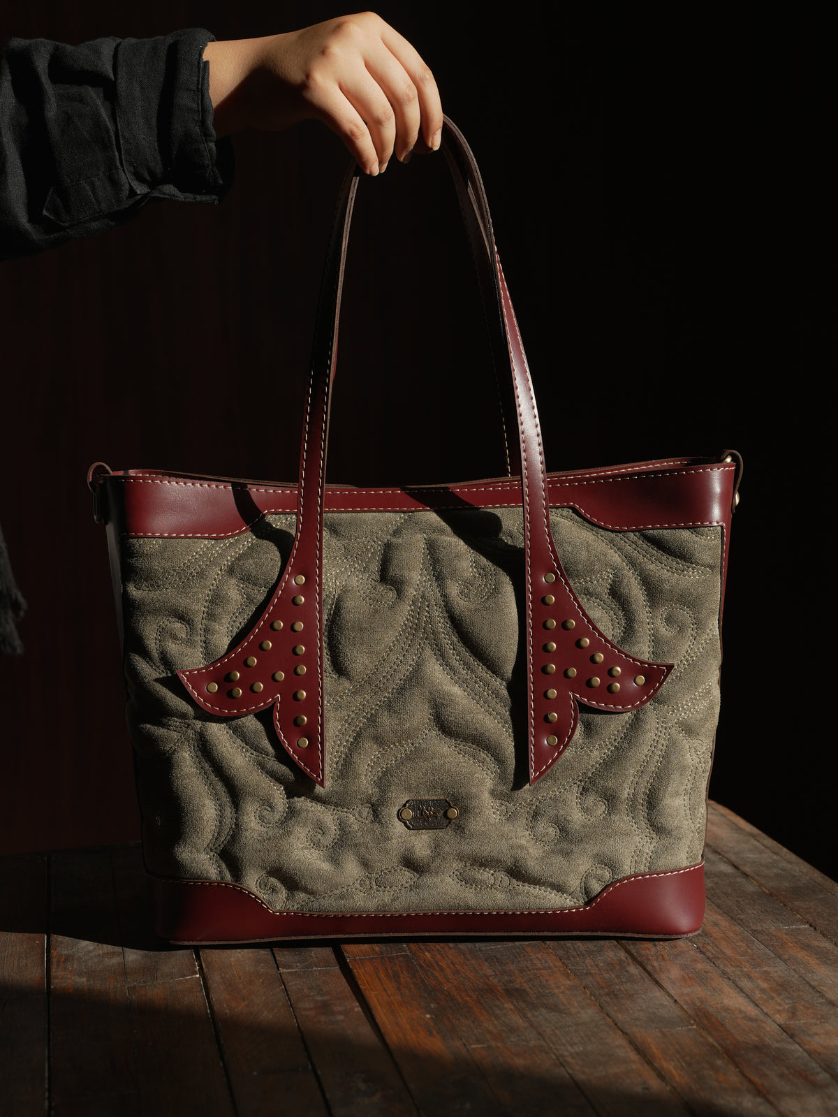 Zanbaqa tote bag