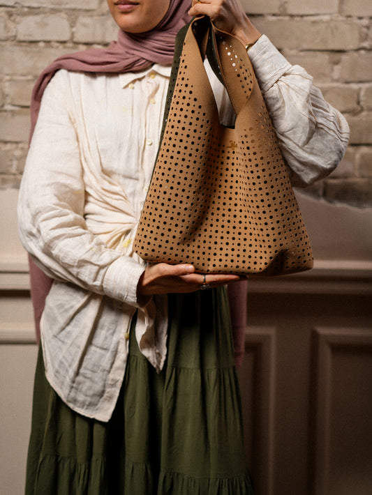 Resha tote bag