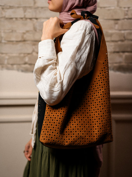 Resha tote bag