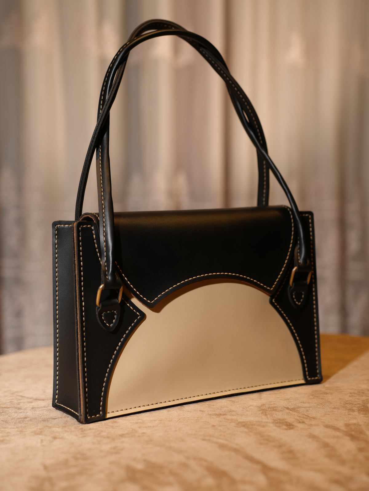 medium Moon bag