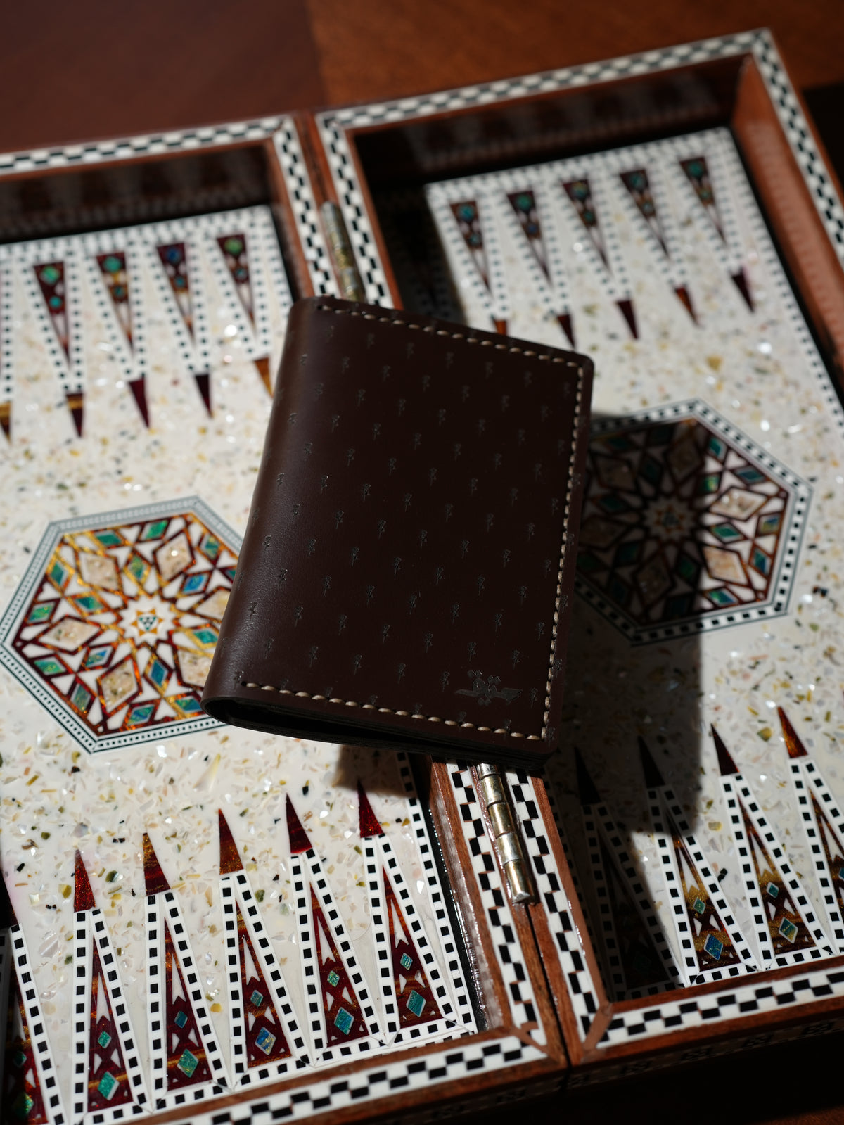 Warda Passport Wallet