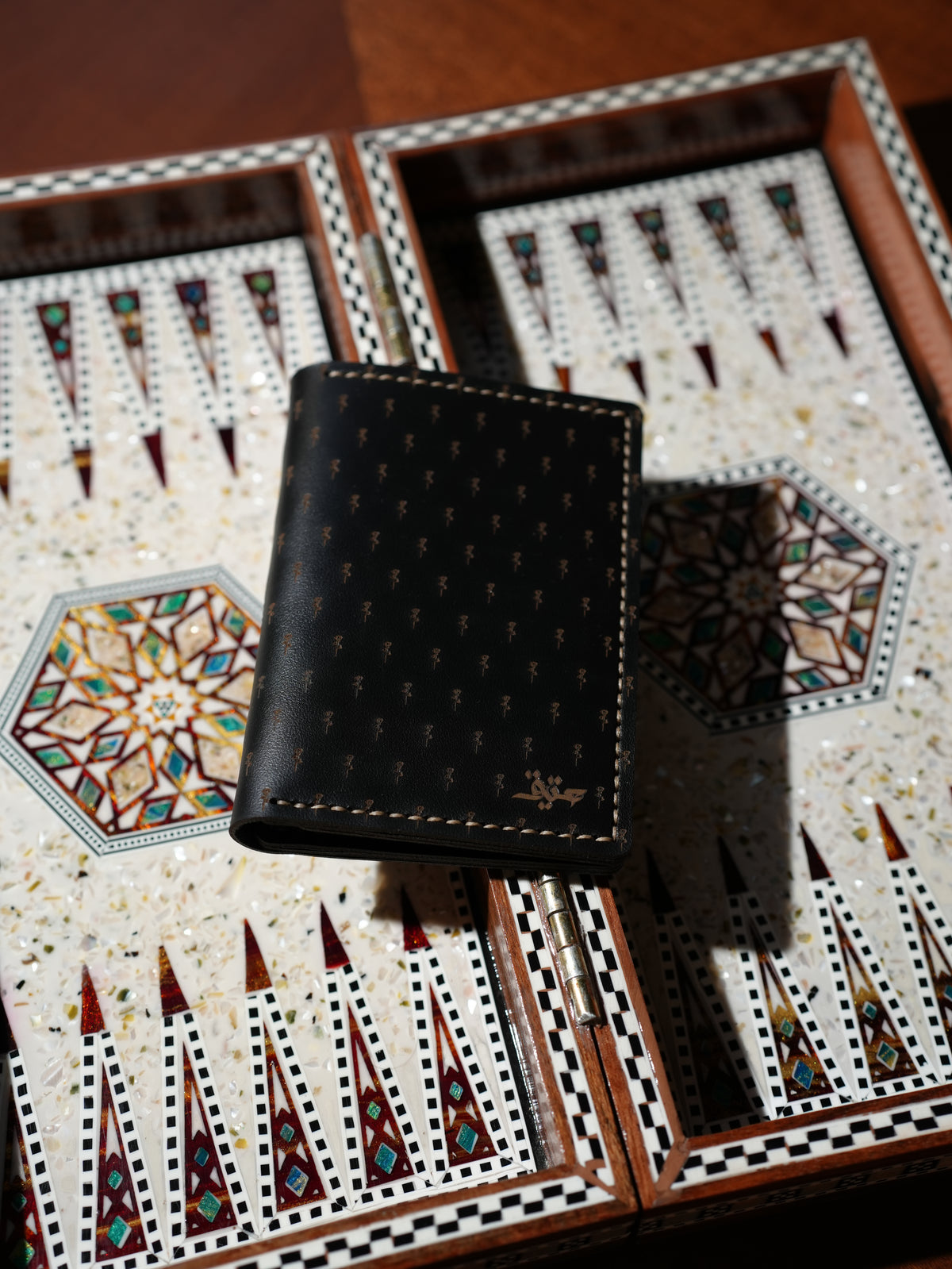 Warda Passport Wallet