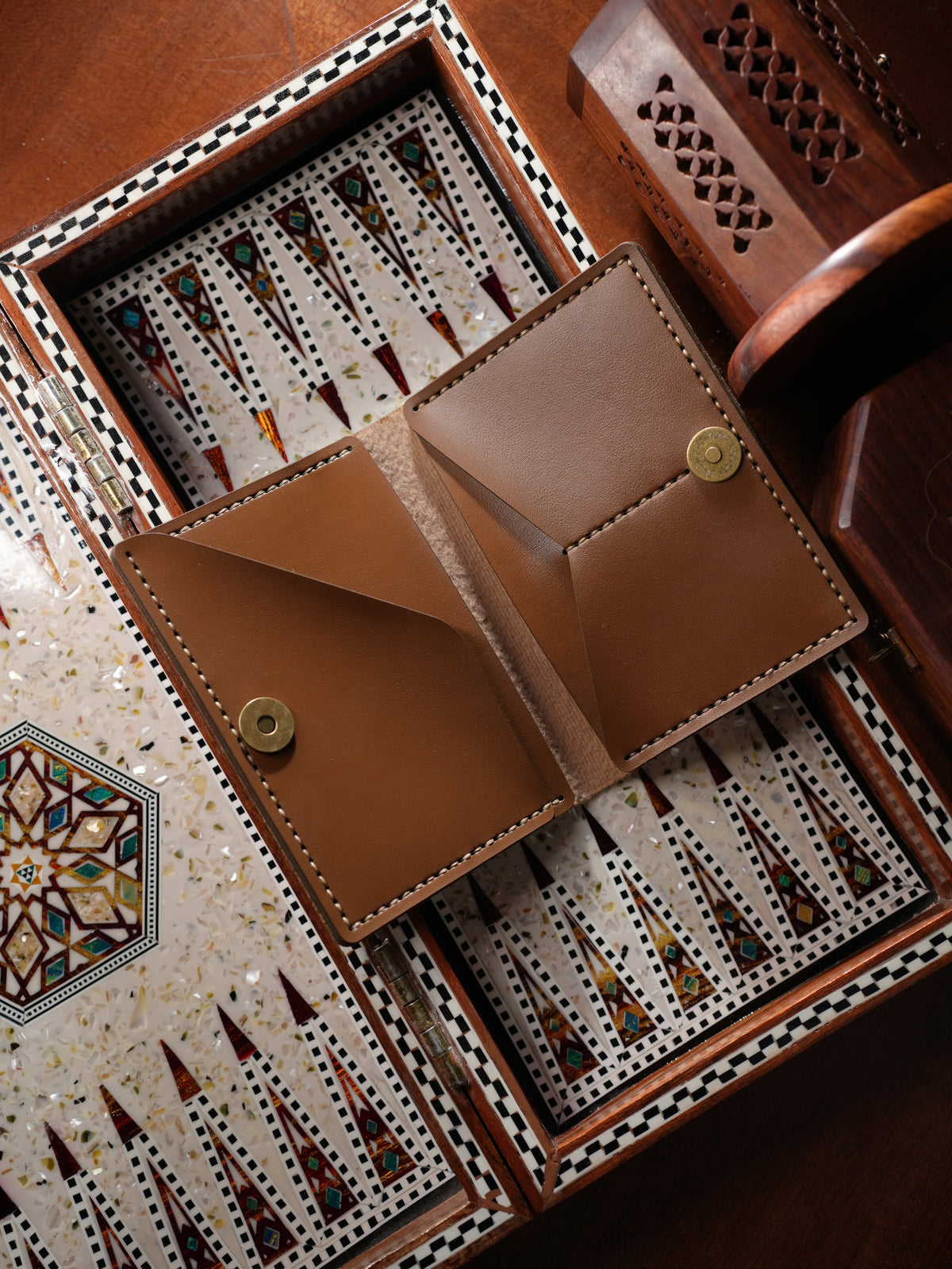 Warda Passport Wallet