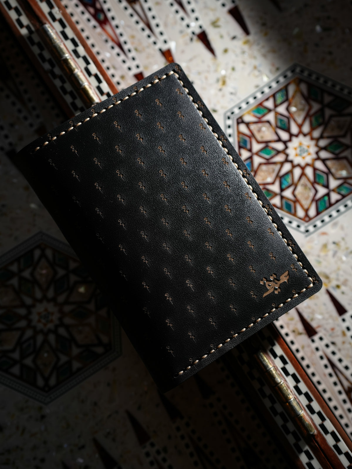 Warda Passport Wallet