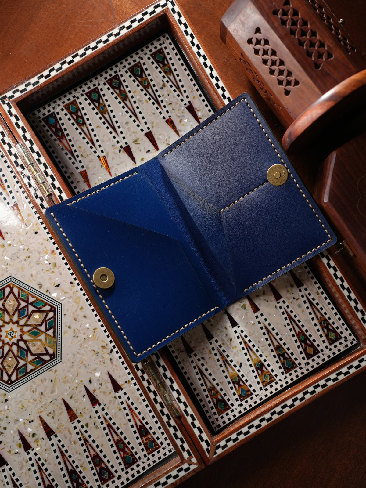 Warda Passport Wallet