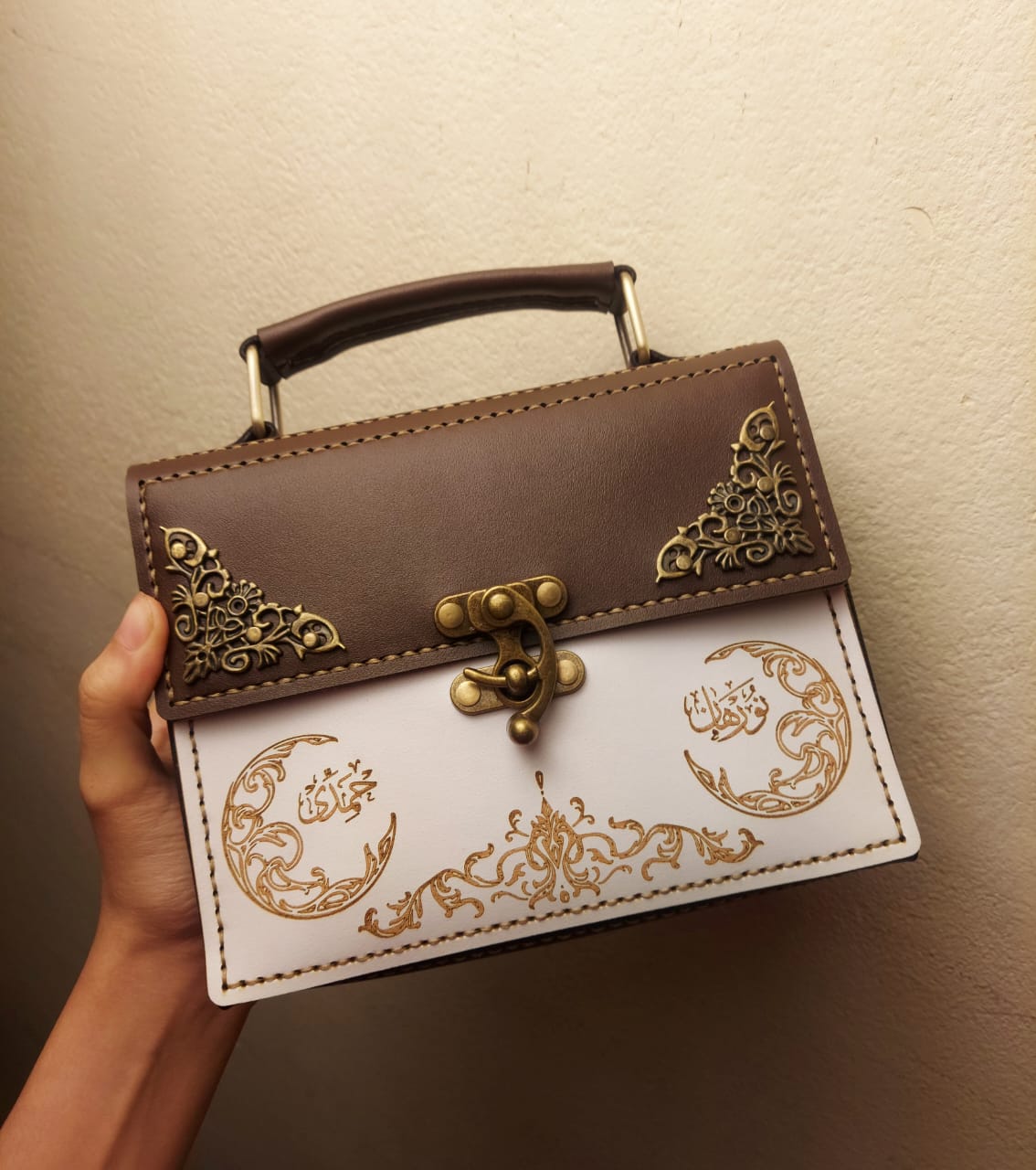 2MOONS ATIQA BAG